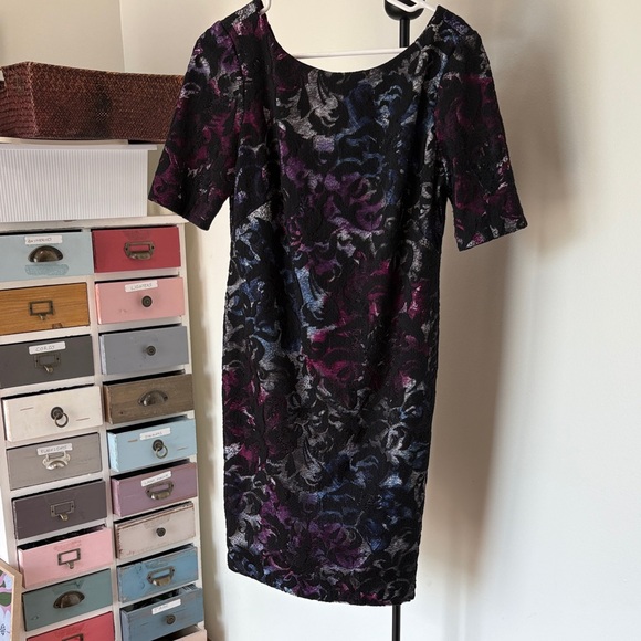 Donna Ricco Dresses & Skirts - Donna Ricco Black and Purple Floral Midi Dress